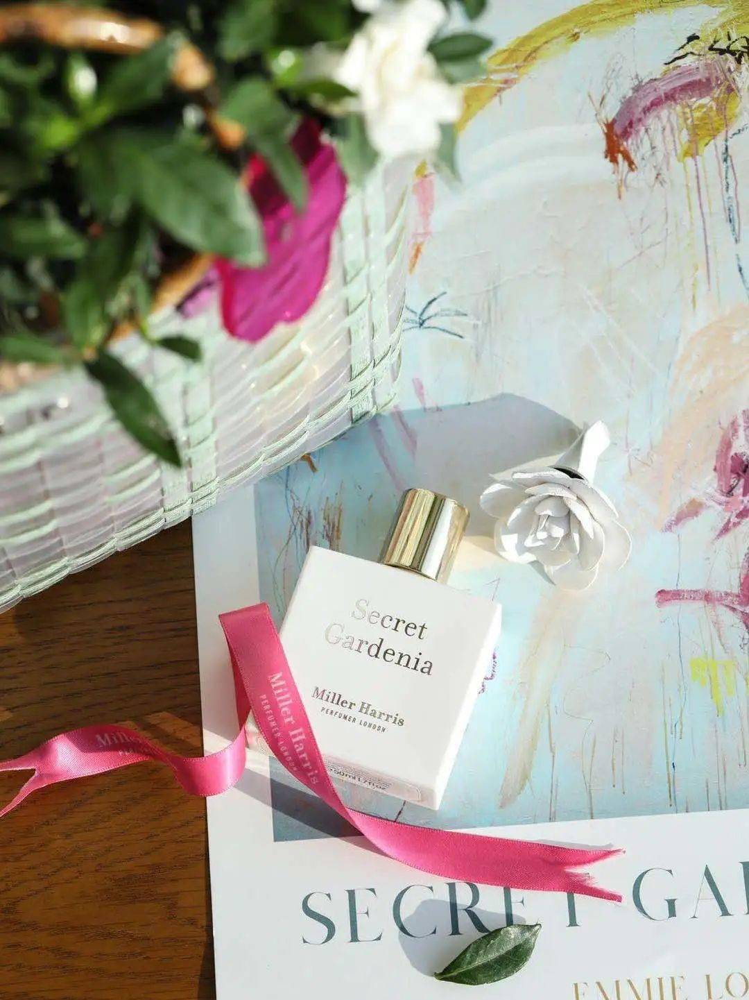 修护|美容新品来势汹汹，25倍蜂皇水小众香膏……都是你的菜！