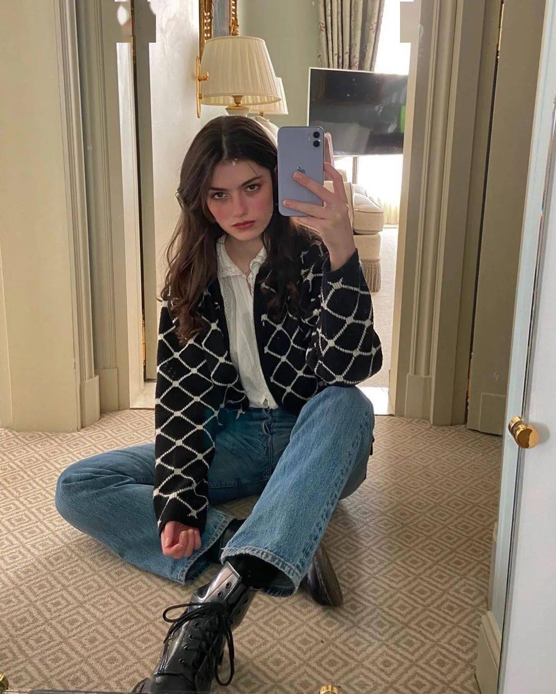 Louise|浓 颜 系 美 人，绝！