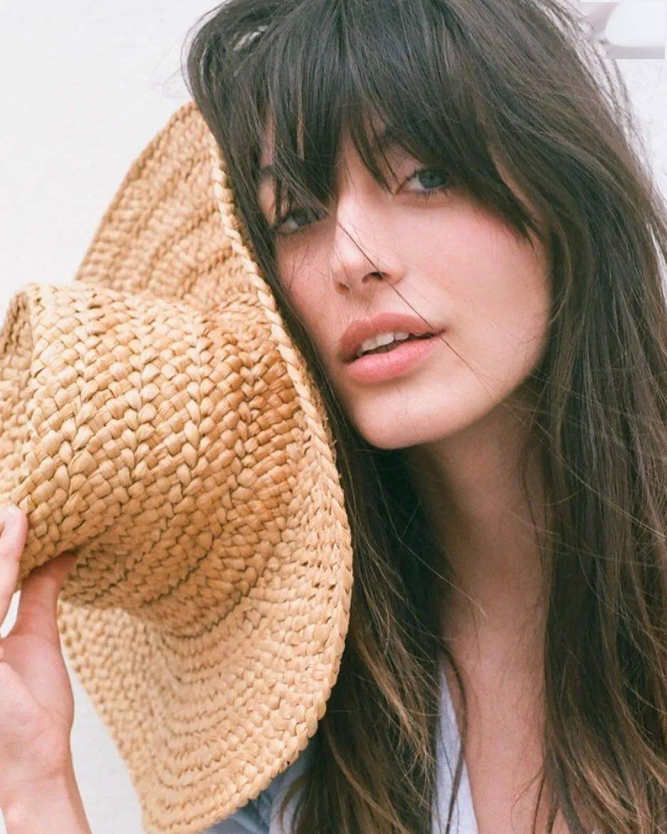 Louise|浓 颜 系 美 人，绝！