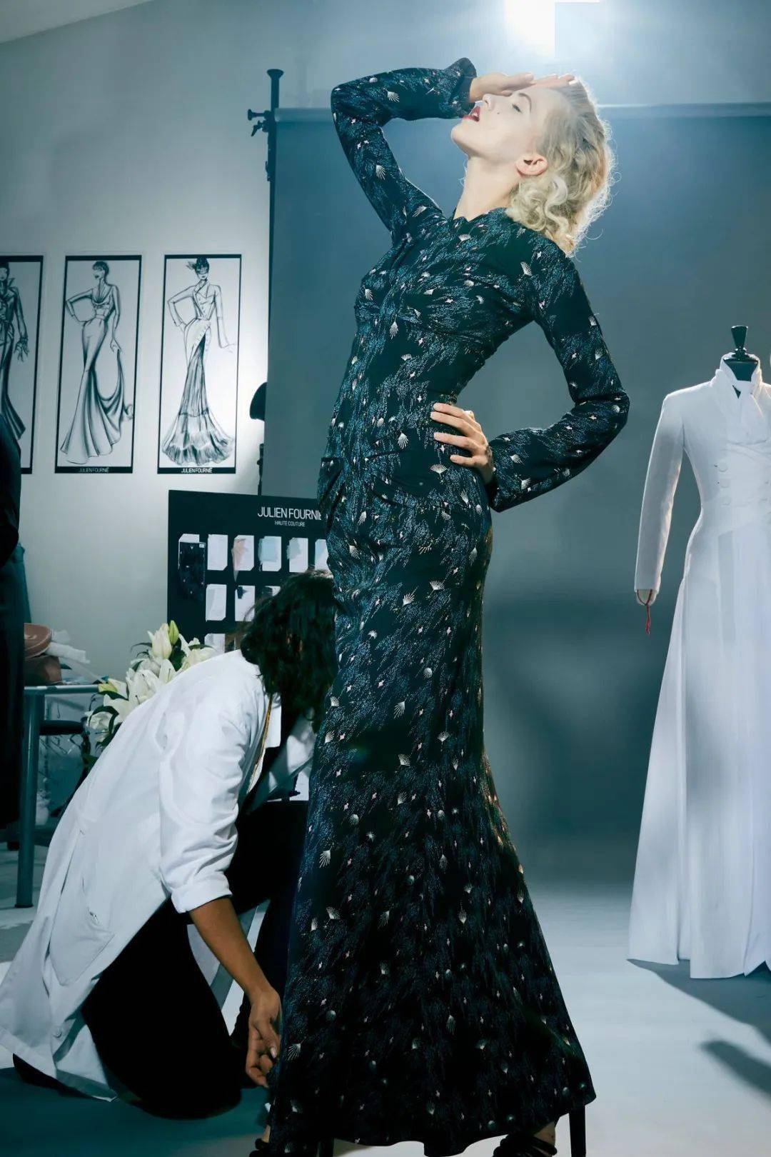 时装周|负重而行的巴黎高定时装周,怎么做才能逆天改命?