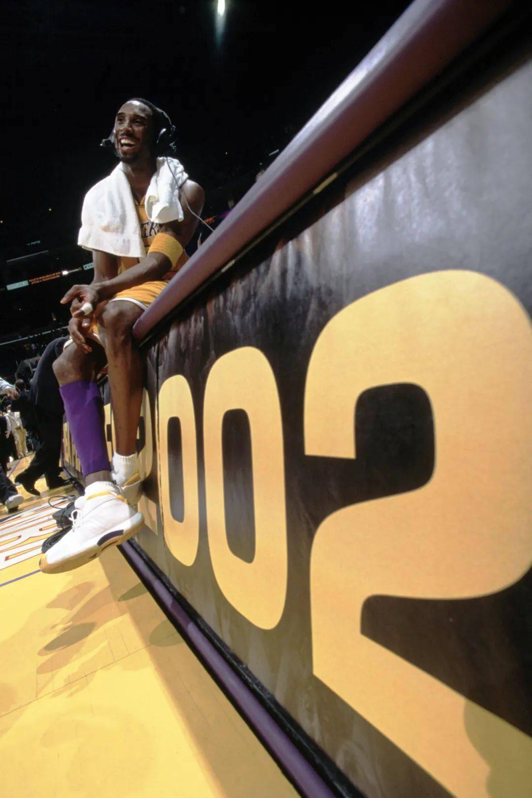 Kobe|一双鞋，让你记得18年前的夏天，“曼巴”在哪里