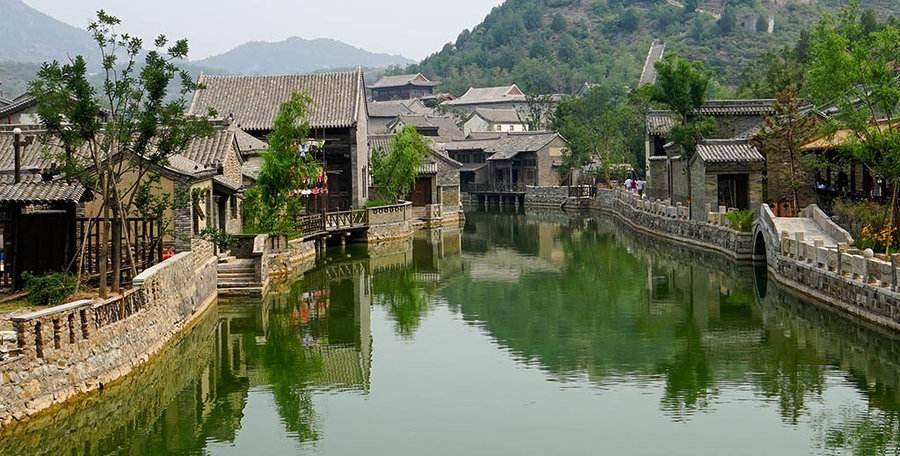 原创北京斥资45亿建造的古镇,被称"北方乌镇",你感觉如何?