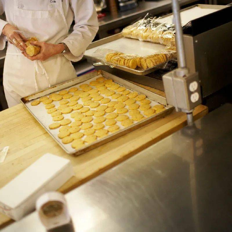 爱德华王子|听说了吗？好吃的东西都是0卡路里！