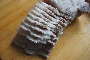 大蒜|蒜香浓厚，肥而不腻蒜泥白肉：超实用家常菜