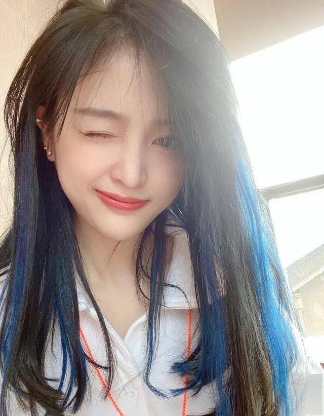 吴宣|听说你们都在“挂耳染”上翻车了？看来是我来晚了...