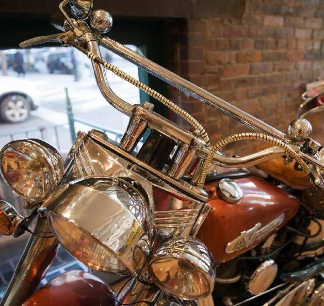 有料|火了一百多年的科颜氏，比你想象的更有料！