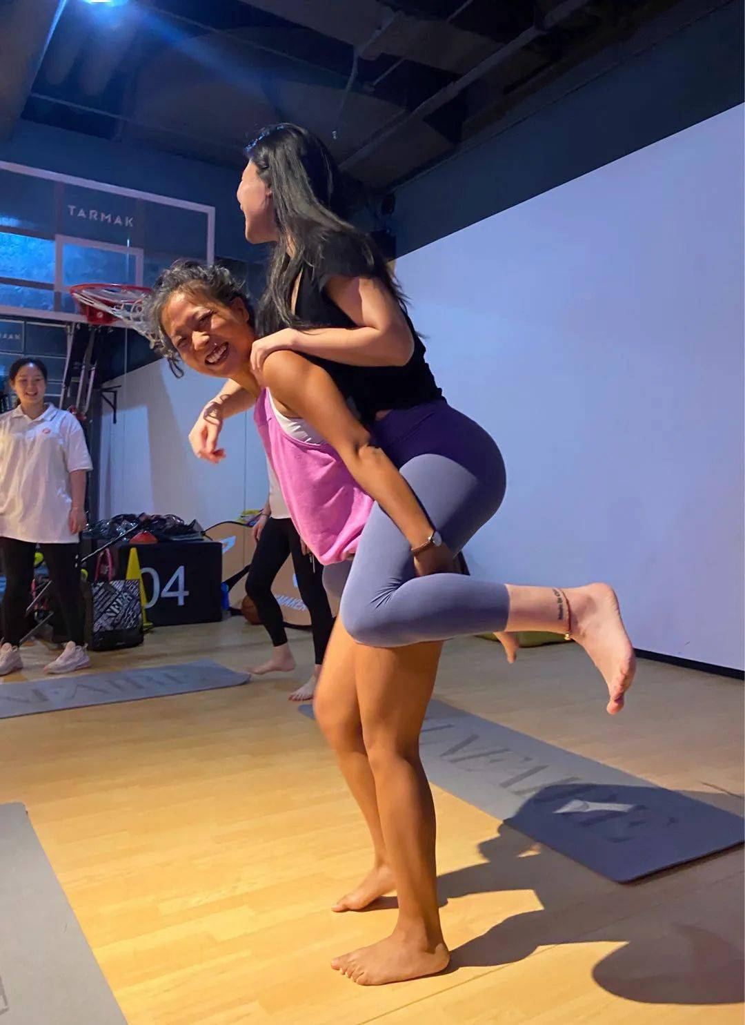 马甲|好久不见的马甲线和老朋友不够认真的瑜伽