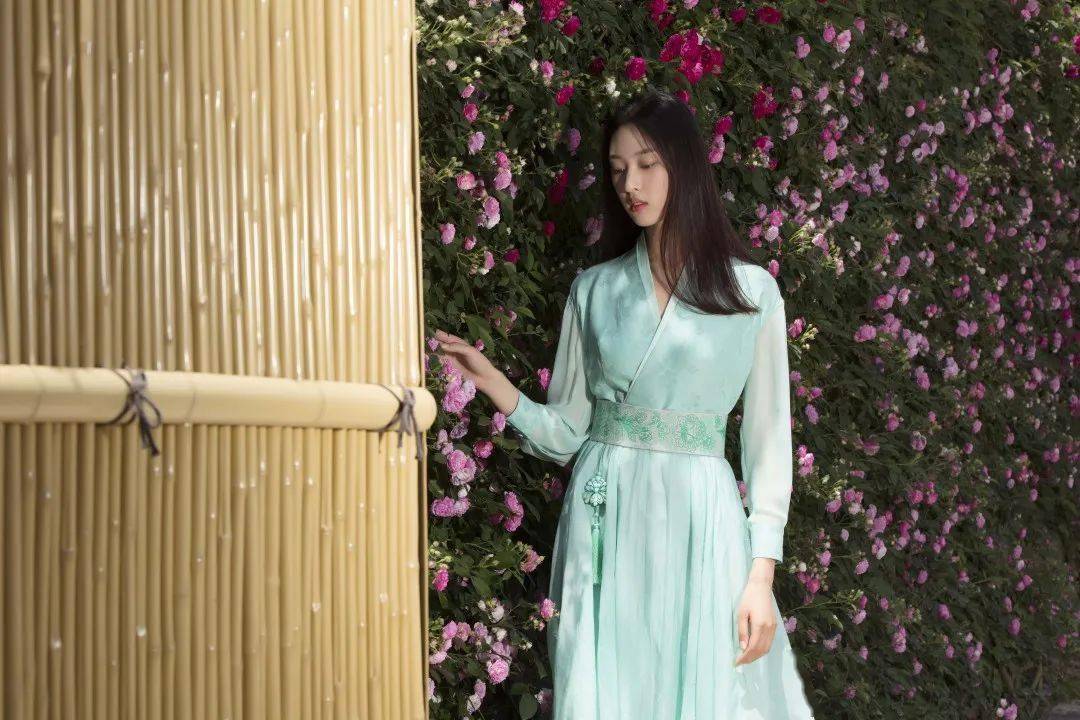 系列|田霖精彩演绎VERO MODA2020早秋系列，可盐可甜，风格自由变换美到了！