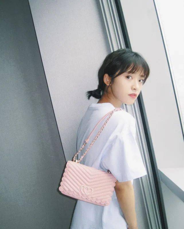 肌肤|金晨、沈月带着《元气水润肌养成秘籍》向你招手！