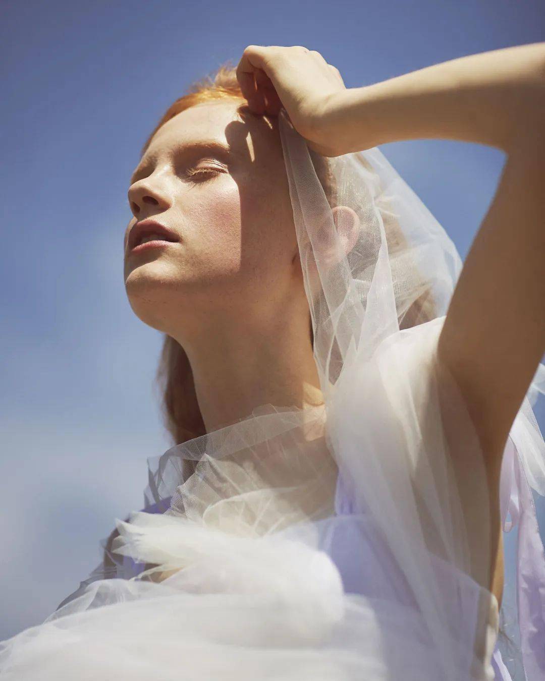 纱裙|谁能不爱夏日的薄纱连衣裙呢？