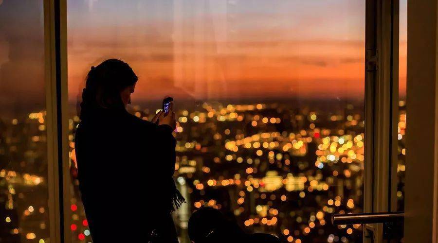 何为真心实意 e43d000f49e14247842a3acaea60bc49.jpeg