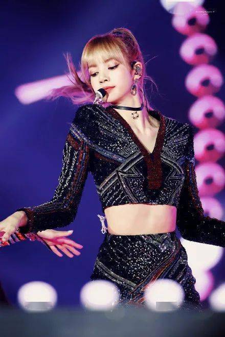 姐姐|Tony上线，姐姐团邀请你加入他们的造型群聊！