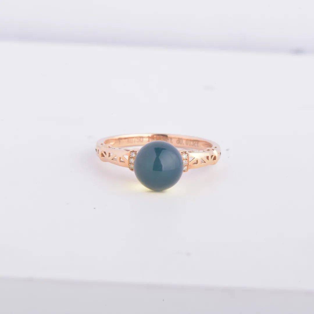 向太|十七：被豪门婆婆“绑架”的媳妇儿，不生男孩不给结婚？还不是图她的翡翠…