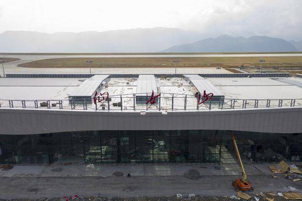 重庆仙女山机场主体工程全面完工 有望年内建成投用