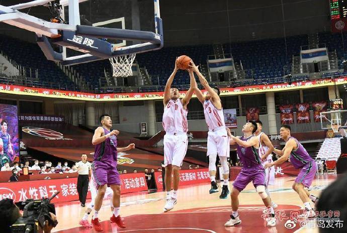 双星队|青岛国信双星队杀进CBA八强