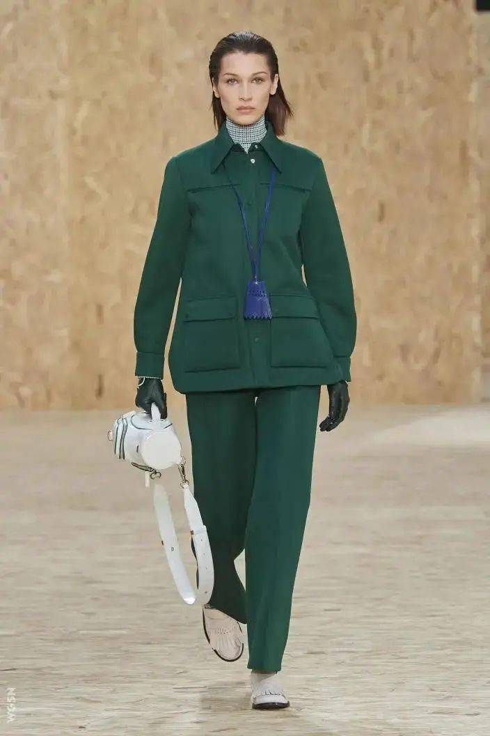 色彩|2020/21秋冬女装色彩趋势：复古时尚风潮再次燃起！半身裙流行趋势！