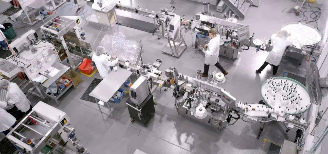 防水|暴晒12小时也不黑，防水防汗还养肤