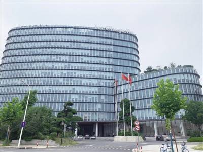 上海市|拉夏贝尔迎“生死局” 近16亿供应商债务或有解