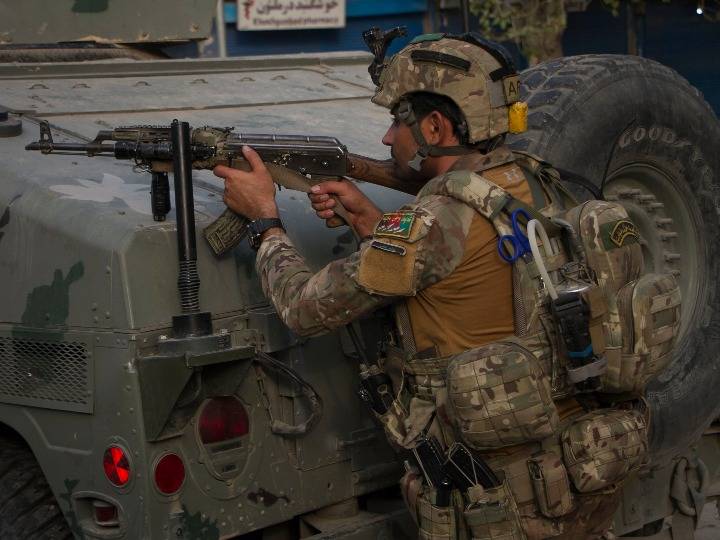 人数|阿富汗监狱遇袭事件致死人数升至37人