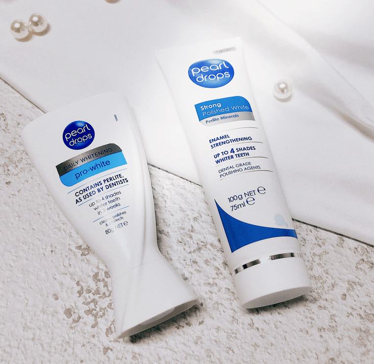 牙膏|牙黄真的太毁颜值！连涂口红都没人家好看