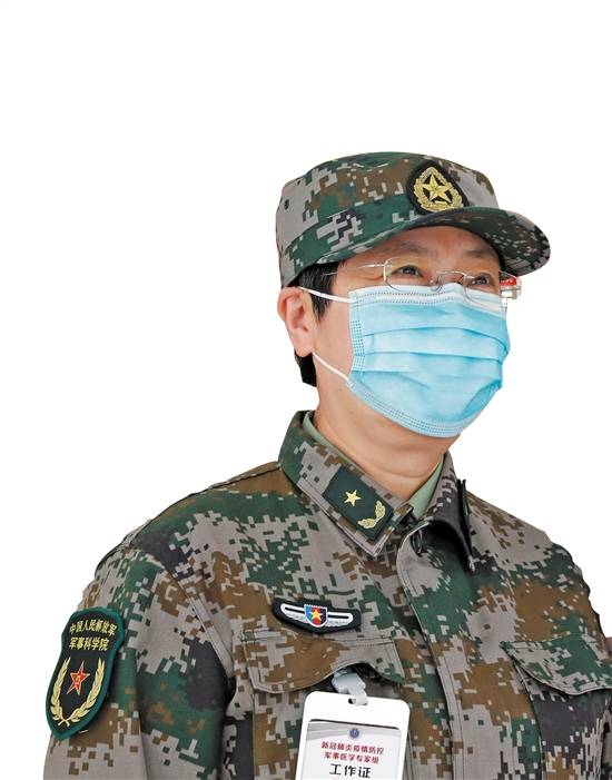 陈薇|“防控盾牌”陈薇：与病毒短兵相接29年 每一次都冲在最前面