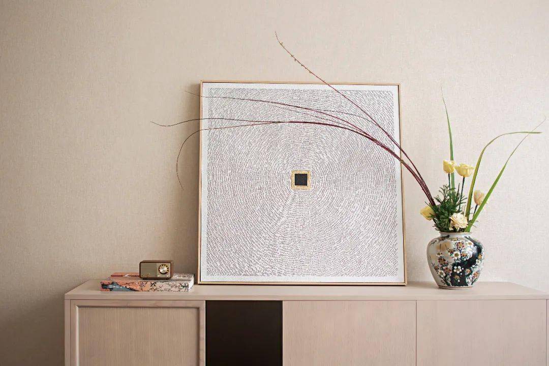 归家|设计 | 简与素的丰富表达