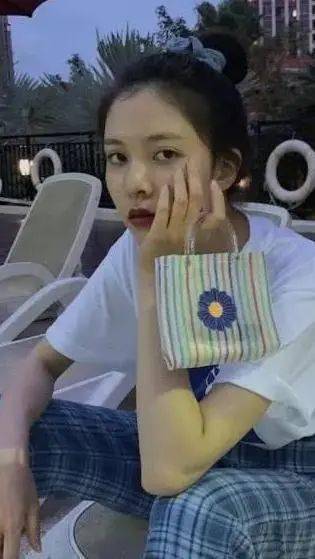 发型|今年夏天最时髦又凉快的发型,不用找Tony老师,5块钱就能打造!