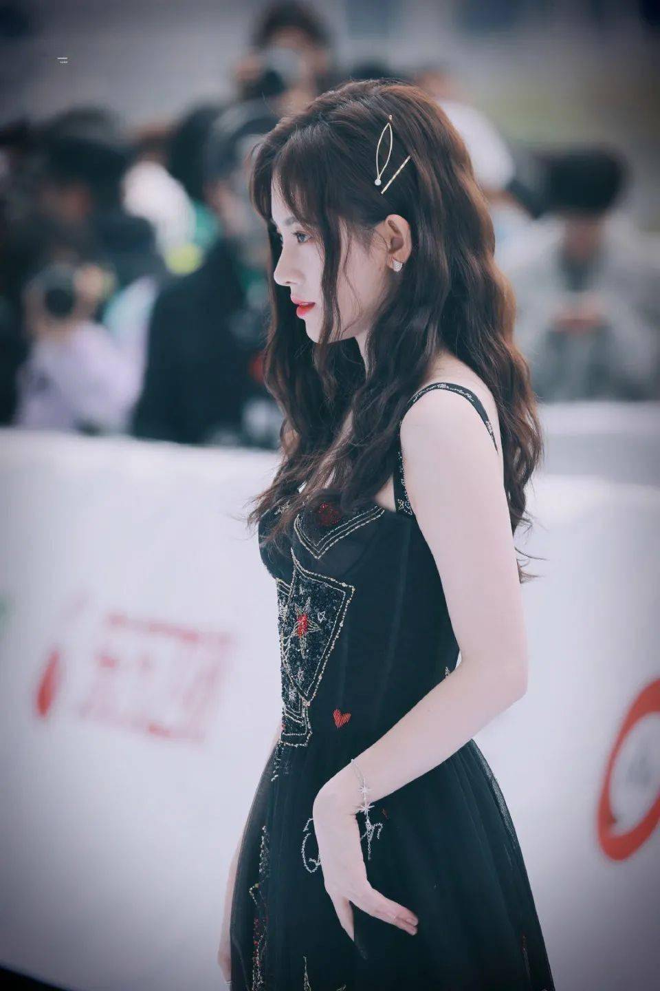 羊毛|Angelababy生图美绝 路人都会疯狂保存的水平！