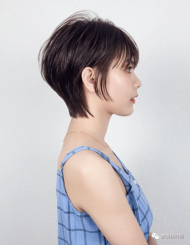 太阳成集团tyc|
2020盛行“5星好评”短发(图16)