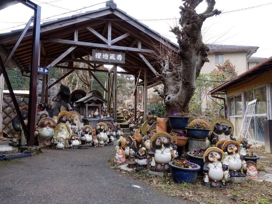 我家|划算、耐看、日本产，我给我家 BE@RBRICK 找了个伴