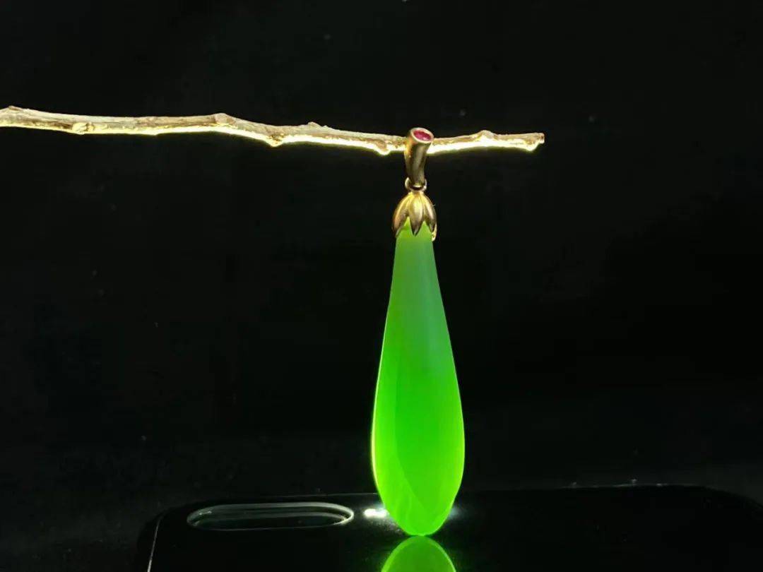 子和|布达拉宫用了多少吨金子和珠宝用来装饰呢？说出来你都不敢相信