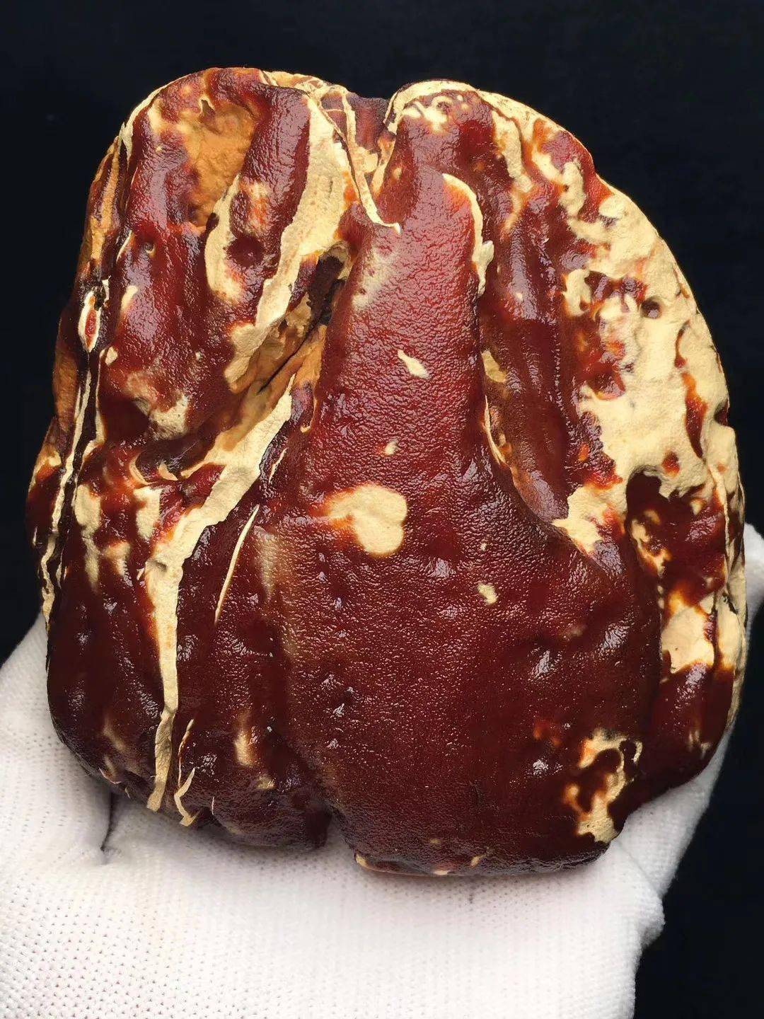 货源|呵呵你那也叫琥珀蜜蜡一手货源，15块克价的蜜蜡原石见过没？