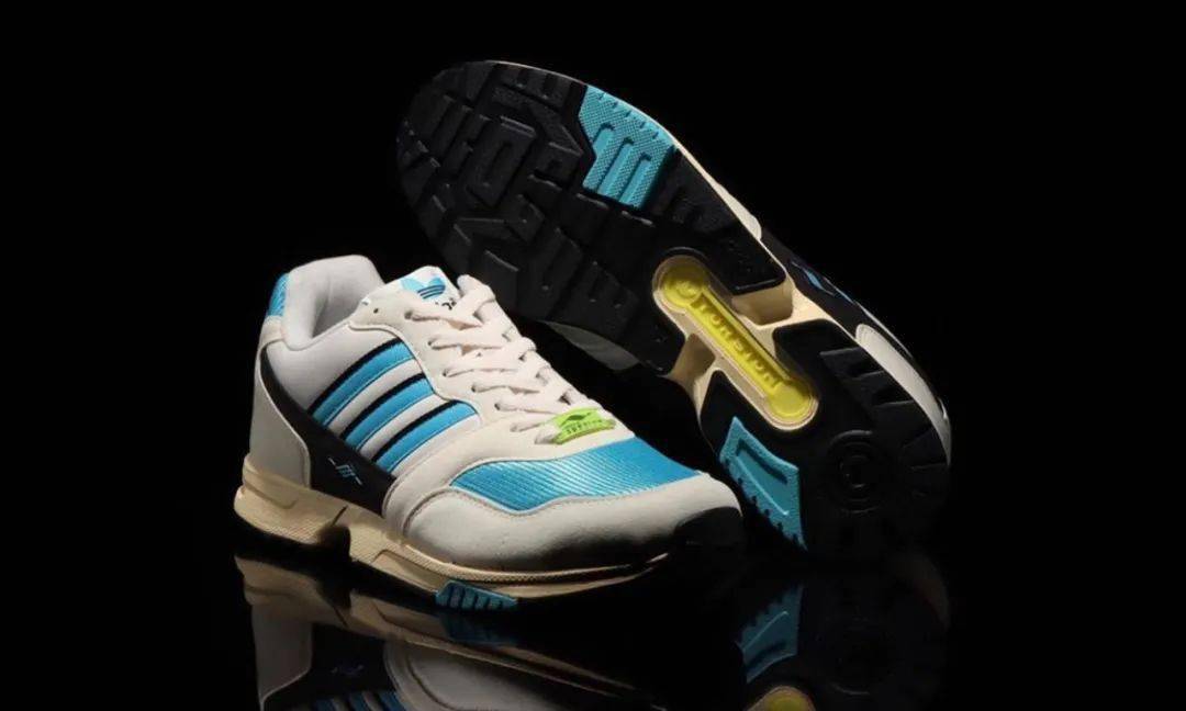 经典|ULSUM丨复古风格与经典技术融合的典范