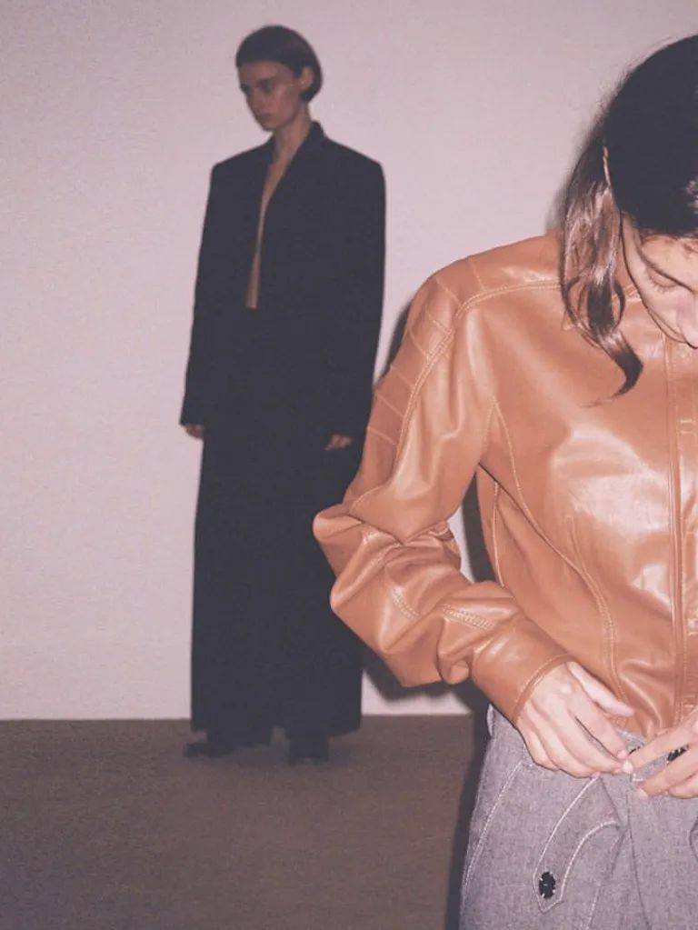 时装|想做不撞衫大赛的冠军，你还缺一件格鲁吉亚的时装