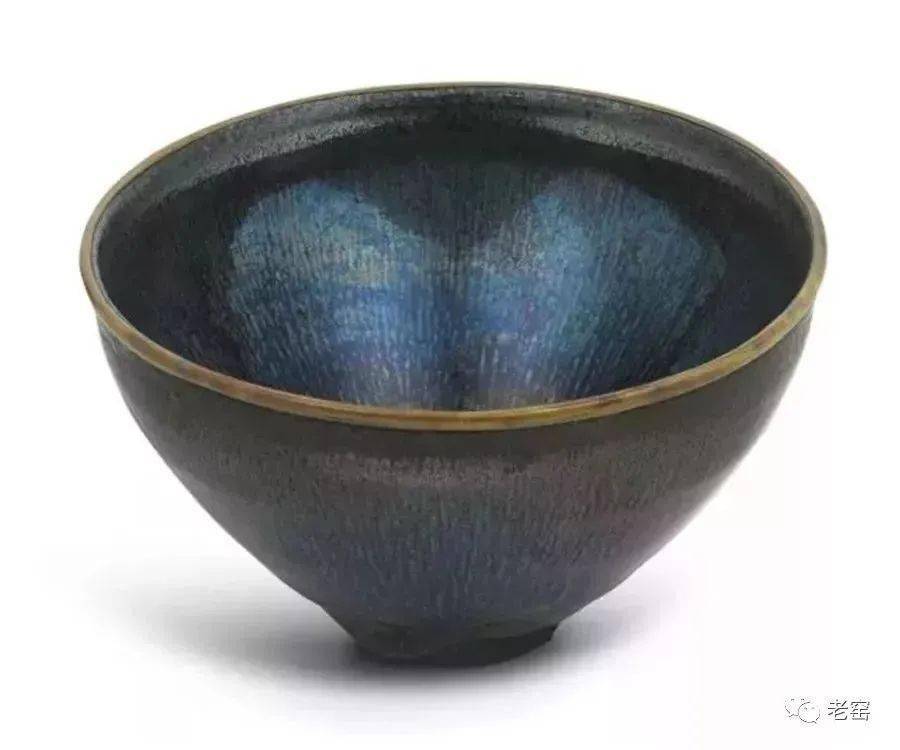 値段設定 中国美術 官窯 青磁飛鶴雲文 茶碗 - アンティーク/コレクション