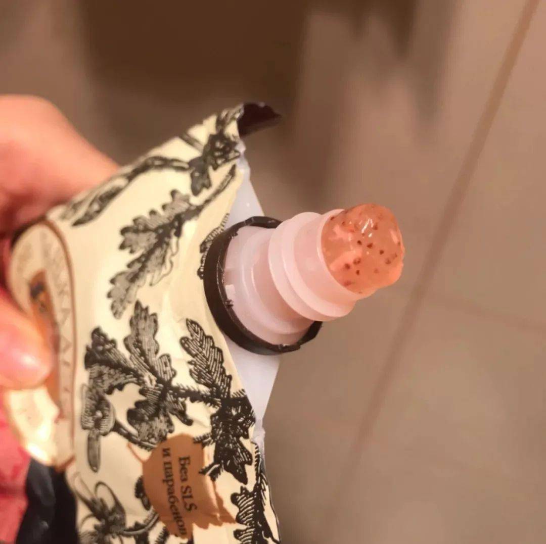 补水|这个夏日必备的俄罗斯国民面膜，百元不到就能囤满补水、清洁、美白、紧致N个功效，也太值了叭！