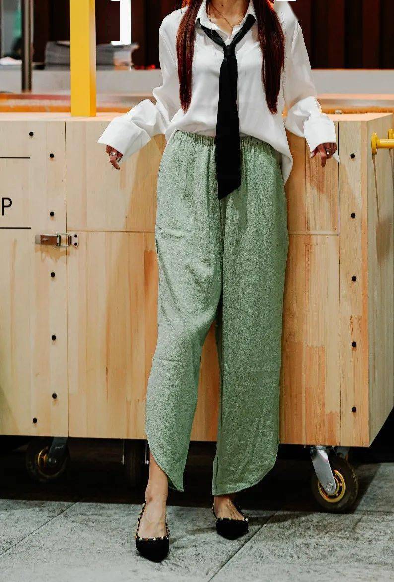 仙女|买一赠一!今夏超好穿的仙女花苞裤!藏肉、遮肚、显腿长