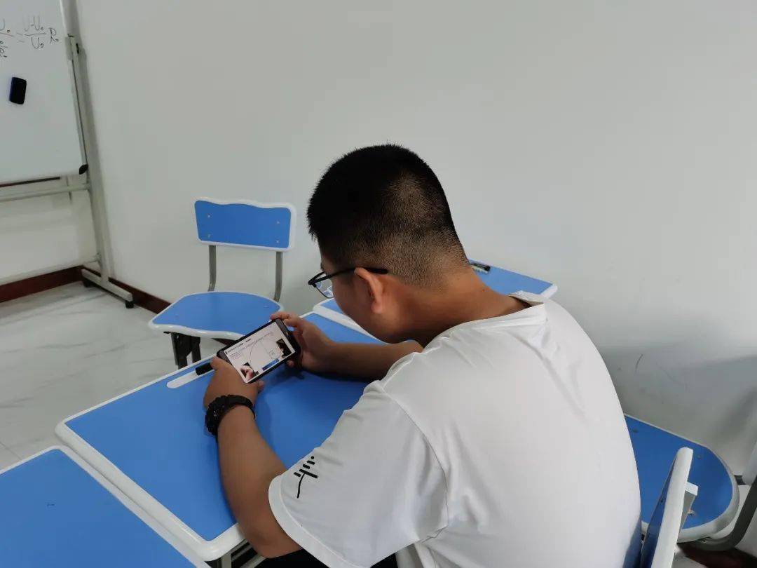 暑期实践爱数行动趣味数学云夏令营开营啦