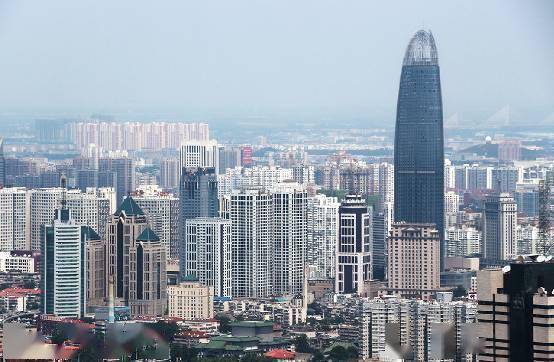 山东青岛2020gdp_山东青岛拉面馆刘丽艳(3)