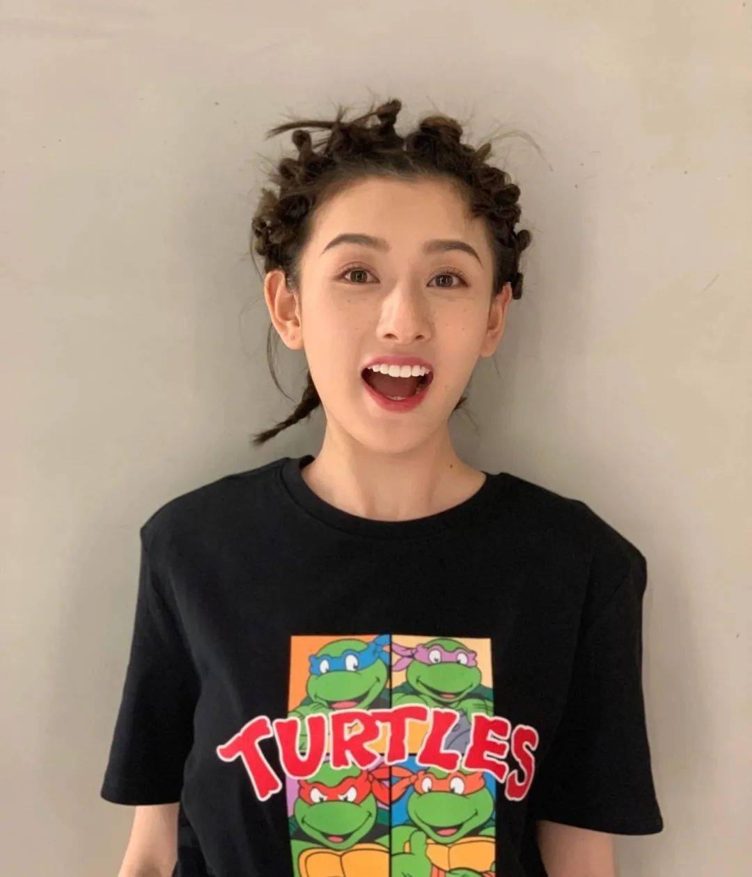 肌肤|宋祖儿“口水卸妆”太拼了，真的有用吗？