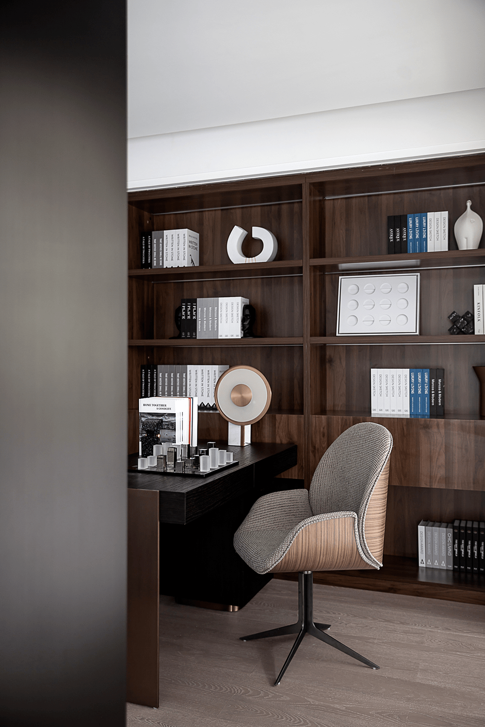 空间|首发 | 280㎡简雅复式,这样设计真的温暖又高级!