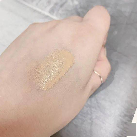 质地|你真的用对粉底液了吗？| Beauty