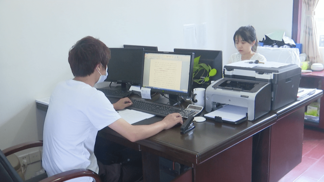 发改局做什么工作 5911cb7c76814927b5d5157921889052.png