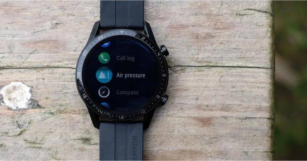 华为新款智能手表 watch fit 曝光,矩形表盘,支持近 100 种运动模式