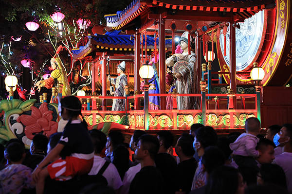 海南|跨省游首月动态：亲子游火爆，海南三亚稳居热门目的地榜首