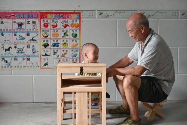 李石水|有一种羡慕叫做：别人家的爷爷！