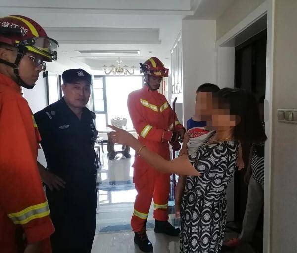 杭州男童被离奇反锁家中，大人急疯！已发生多起，当初装修时流行的设计出事了…