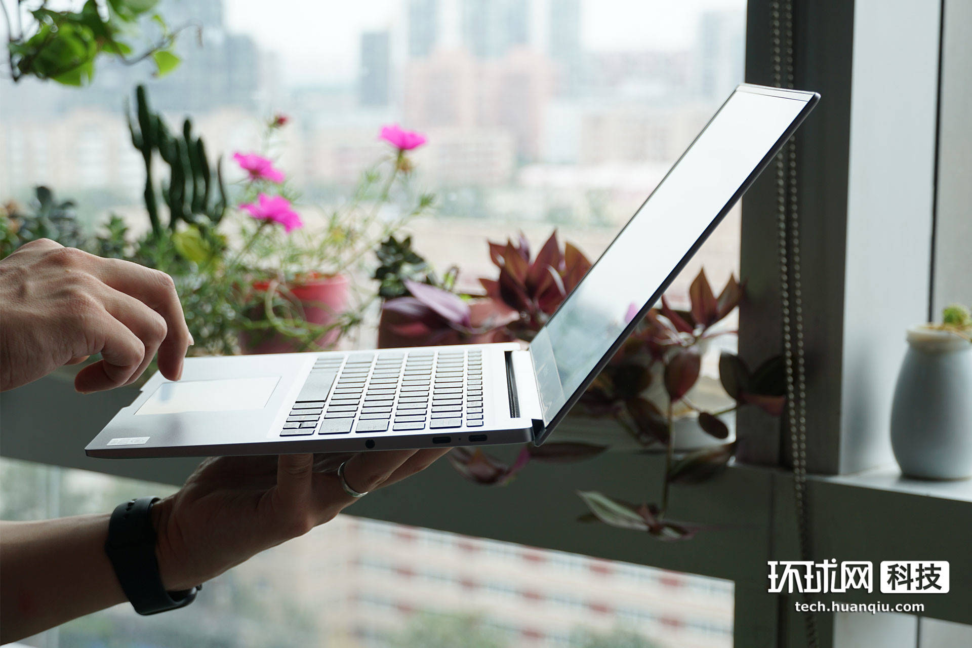 Air|RedmiBook Air 13开箱体验：小巧惹人爱，出差用不赖，更香需等待