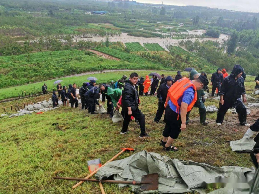 湖南龙山县有多少人口_强降雨致南方多地灾情严重(3)