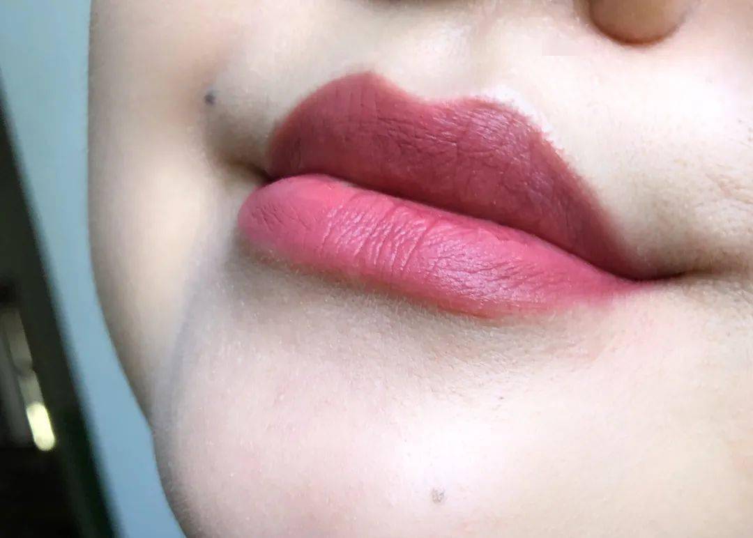 �Ŵ��У�����zhui���õ�ƽ�۲�ױ�ϼ�����˾���������